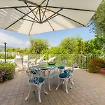 Flats Villa Sorrento