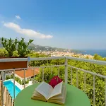 Flats Villa Sorrento