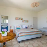 Flats Villa