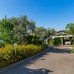 Villa Flats