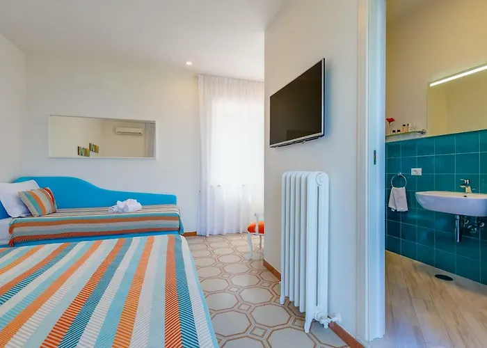 Villa Flats *