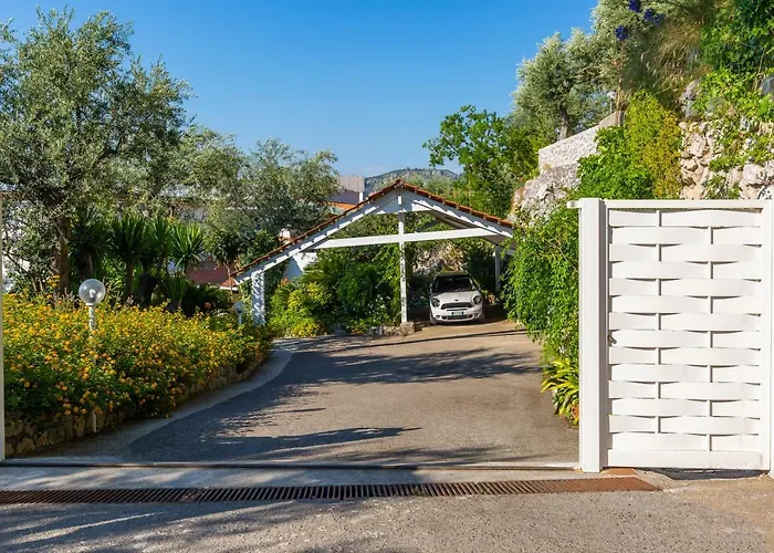 Flats Вилла Сорренто