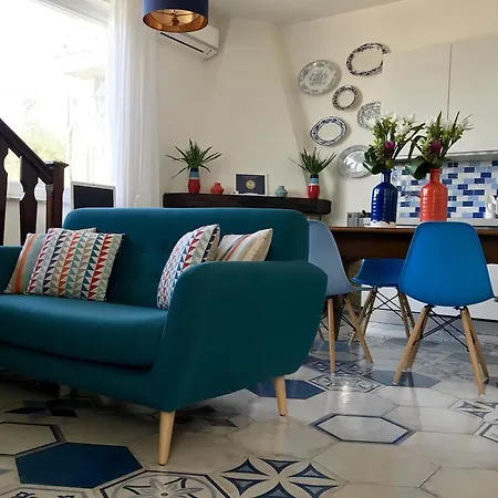 Flats Villa Sorrento