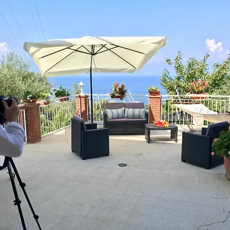 Villa Flats Sorrento